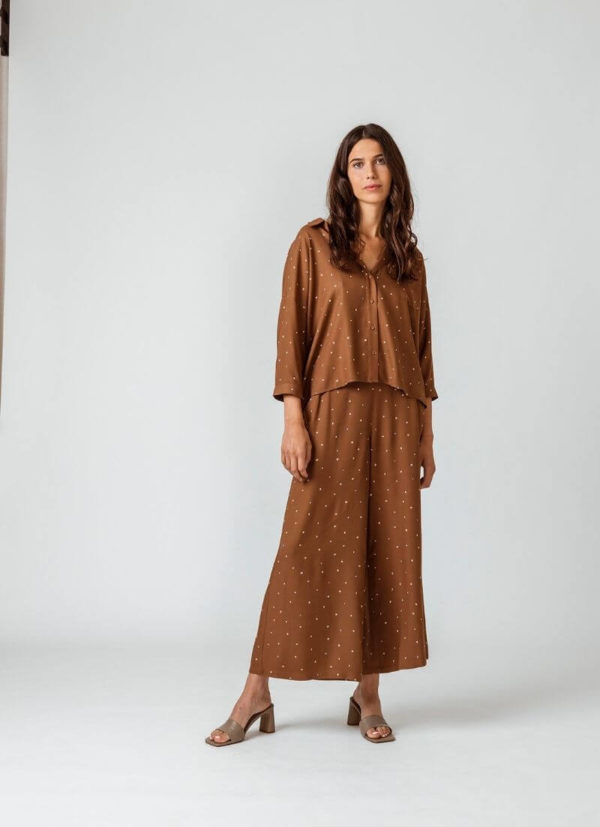Chemise à pois marron en lenzing ecovero Mattina box vetement femme look été style minimaliste