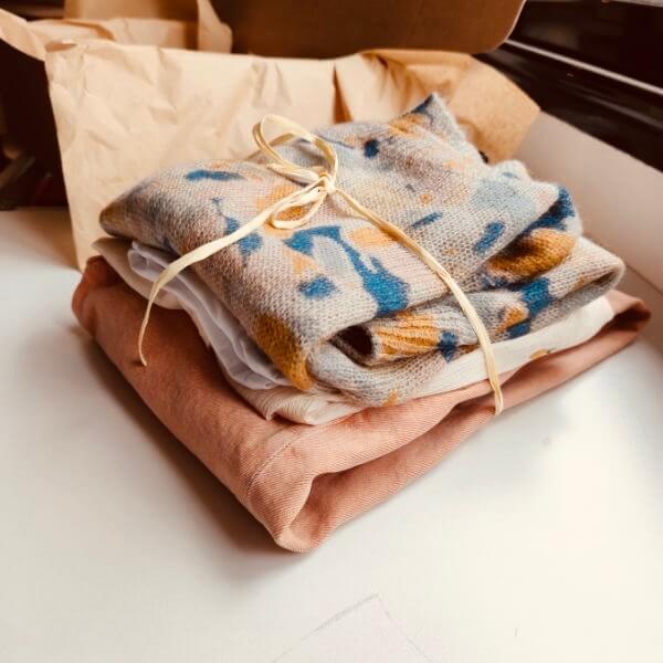 Packaging minimaliste et matériaux recyclés