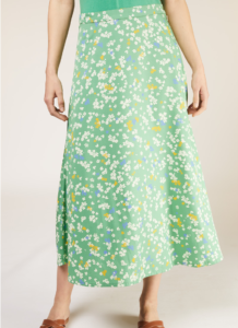 Jupe midià motif floral en lyocell tencel Alison liberty vert pastel look ete couleur tendance 2022 outfit