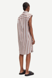 Robe chemise à rayures en coton biologique Amanda style casual intemporel conseil mode personal shopper en ligne