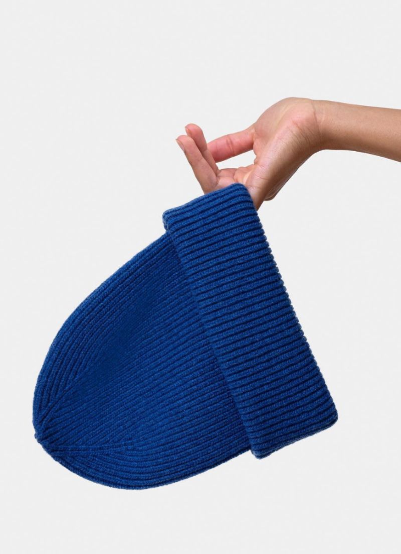 Bonnet en laine 100% mérinos Woolmark et Oeko-tex Royal Blue basic intemporelle qualité mati!ère naturelle éthique et certifiée bonnet couleur tendance bleu klein